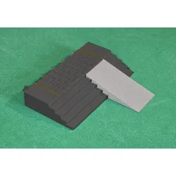 Najazd dla wózków do schodów peronowych H0 1:87